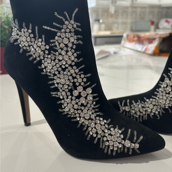 Ava and Aiden embellished rhinestone boots size 6 - Picture 5 of 9